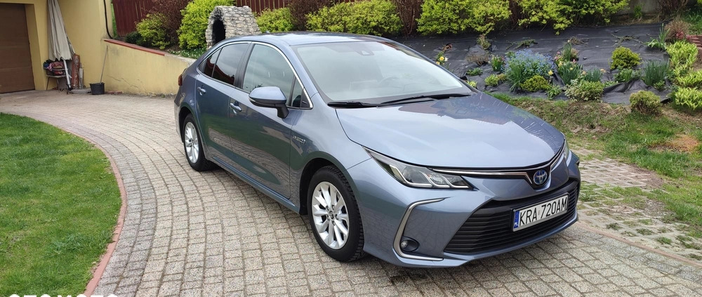 Toyota Corolla cena 75000 przebieg: 176813, rok produkcji 2019 z Kórnik małe 154